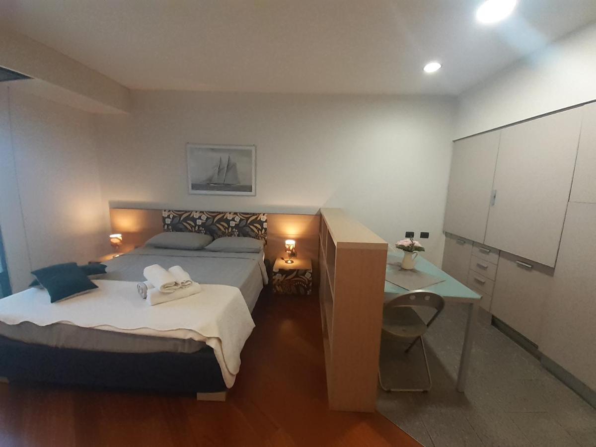 66 Panorama Loft Con Terrazzo E Parcheggio Gratuito Nella Struttura